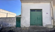 4024-VD - Botrugno - Deposito con giardino 4024-VD - Botrugno - Deposito con giardino