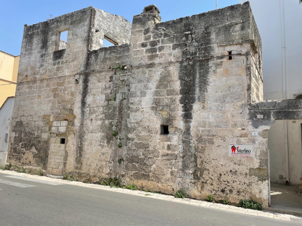 1222-VC - Poggiardo - Fabbricato di antica costruzione